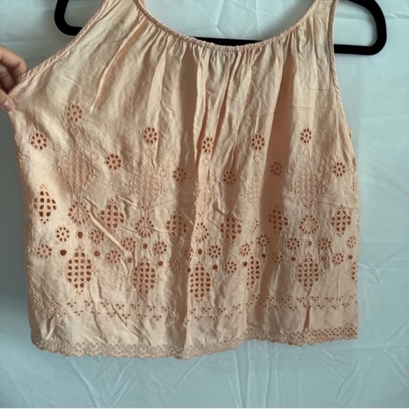 Anthropologie Vanessa Virginia Sadie Peach Coral Eyelet Sleeveless Top Size 0 - Picture 6 of 8